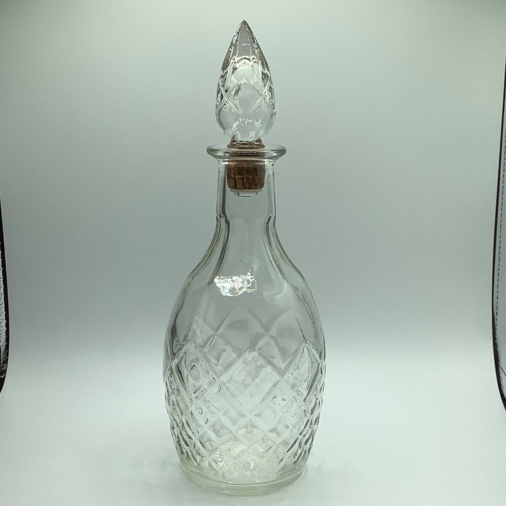 Vintage 1967 LONDON WINERY LTD.  Pressed Glass Decanter.  Canadian Crafted.